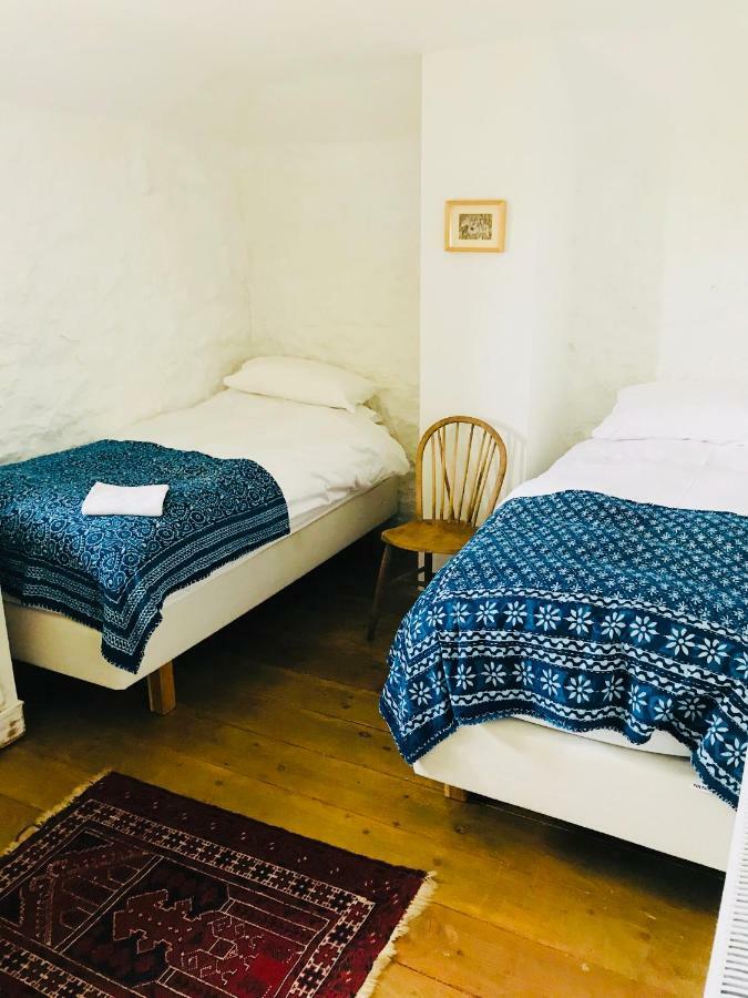 The Barn, Higher Boden, Manaccan, Helston, Cornwall Esterno foto